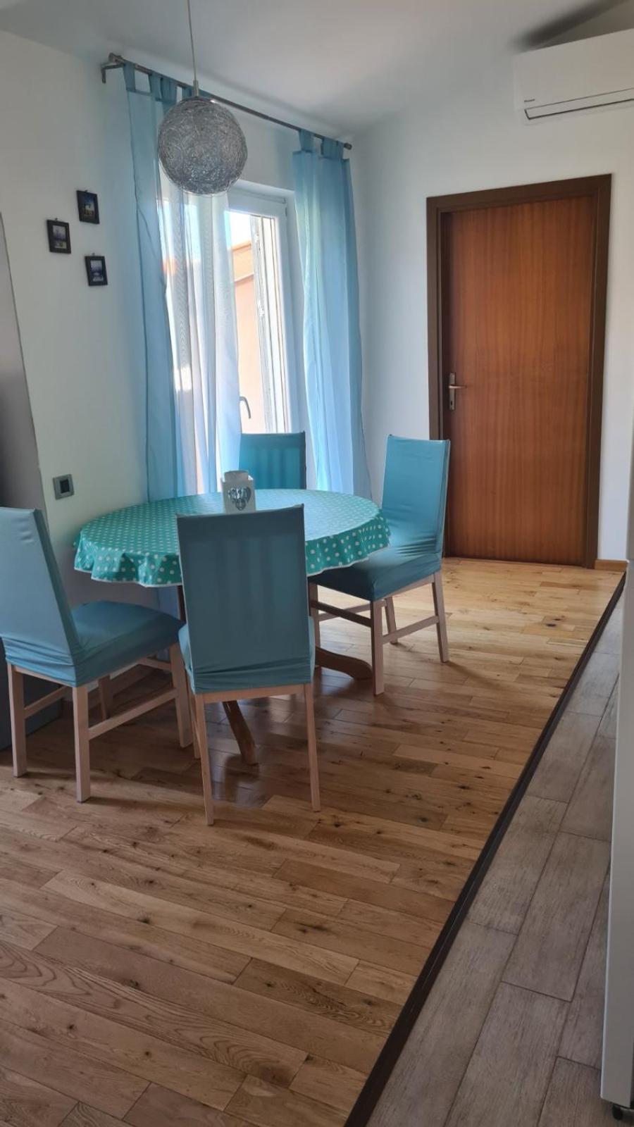 Apartments Ivanovski Раб Екстер'єр фото
